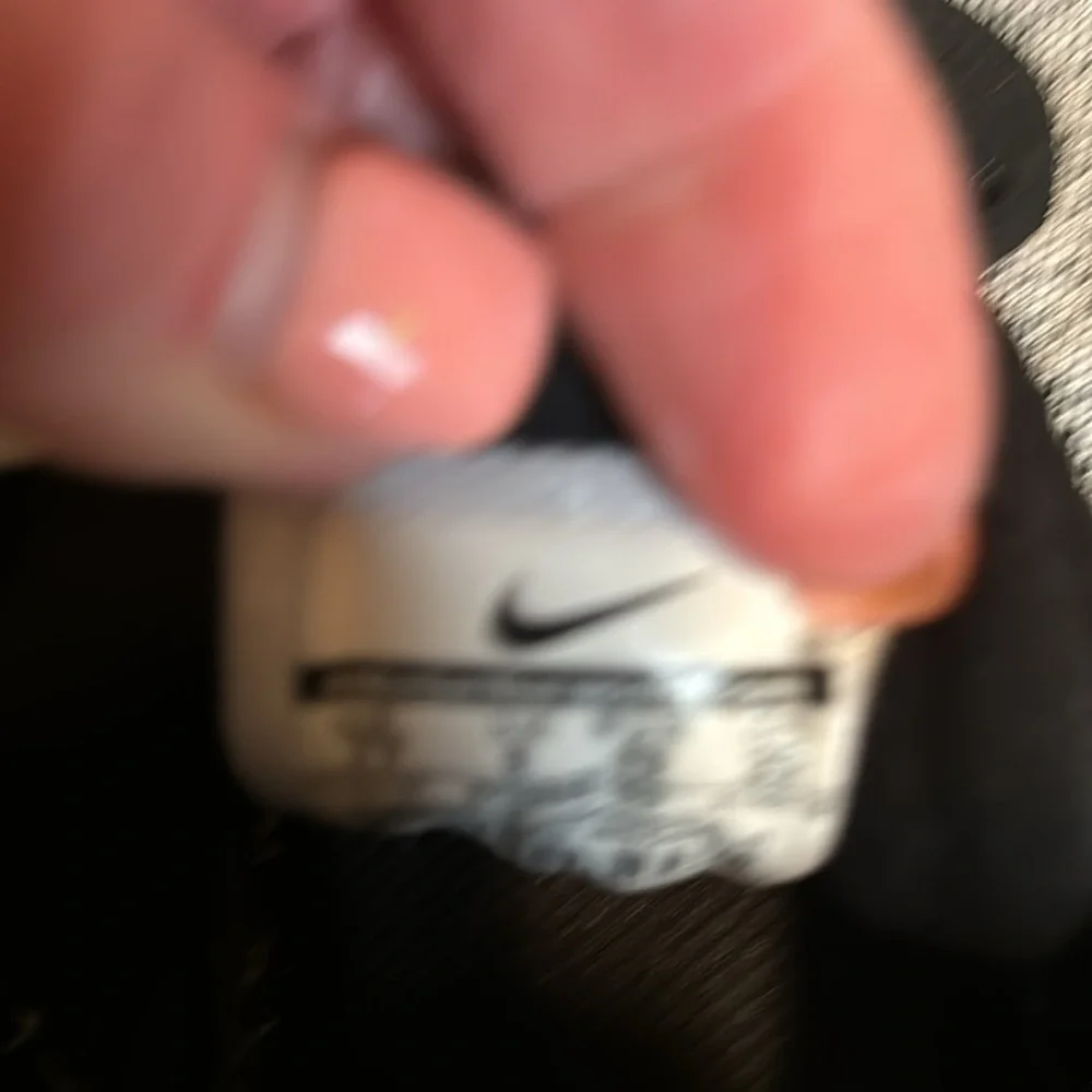 NIKE FREE RN athletic shoes gray with black details - Picture 6 of 8